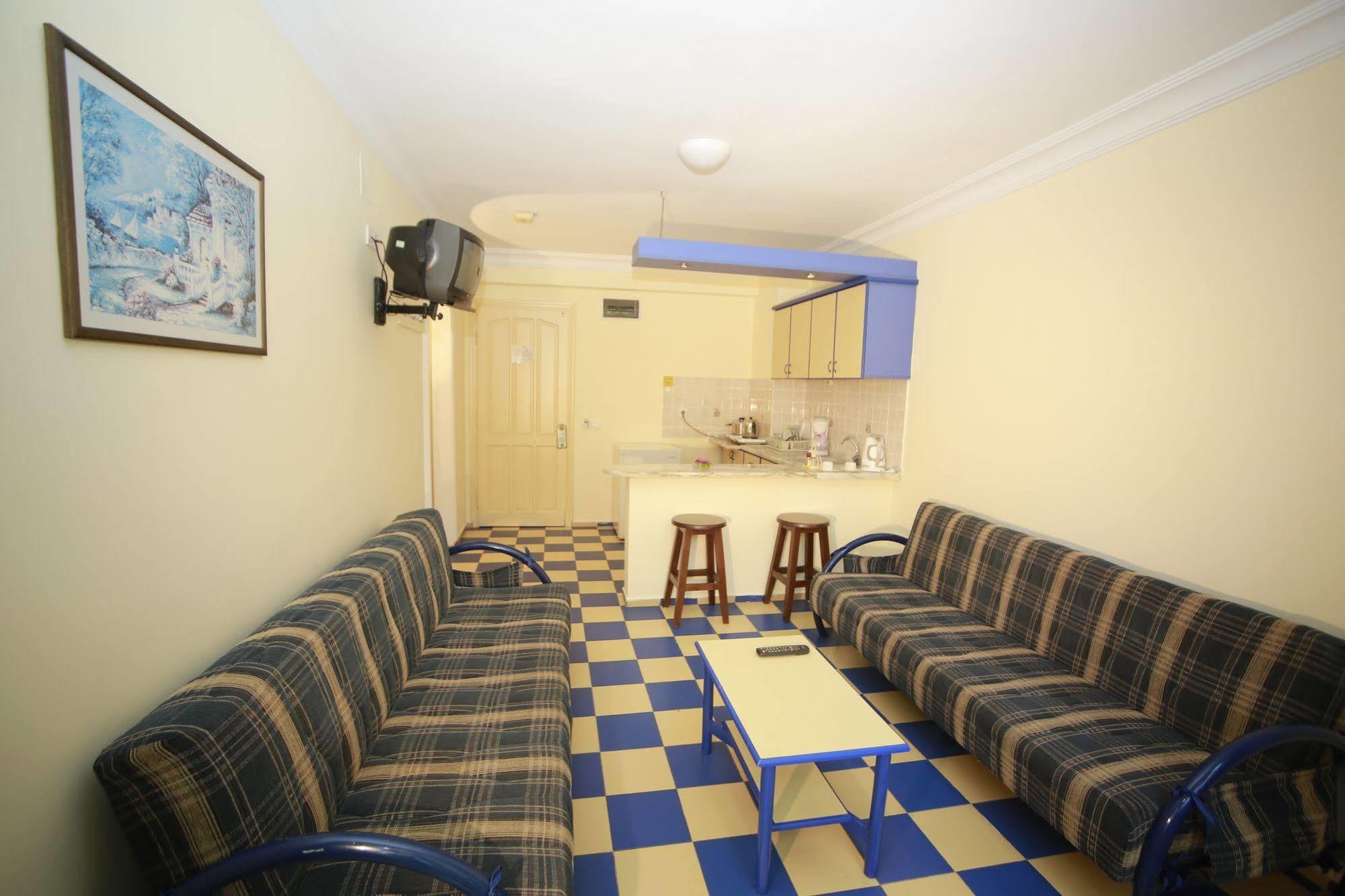 Hotel de apartamente Almera Park 3*